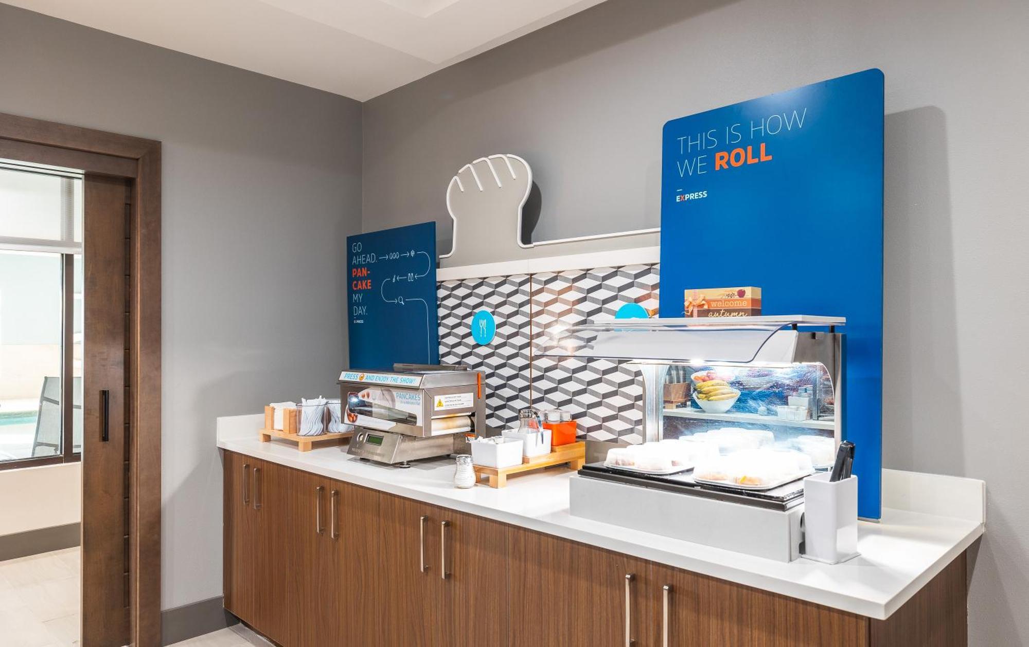 Holiday Inn Express Hotel And Suites Saint Robert By Ihg Kültér fotó