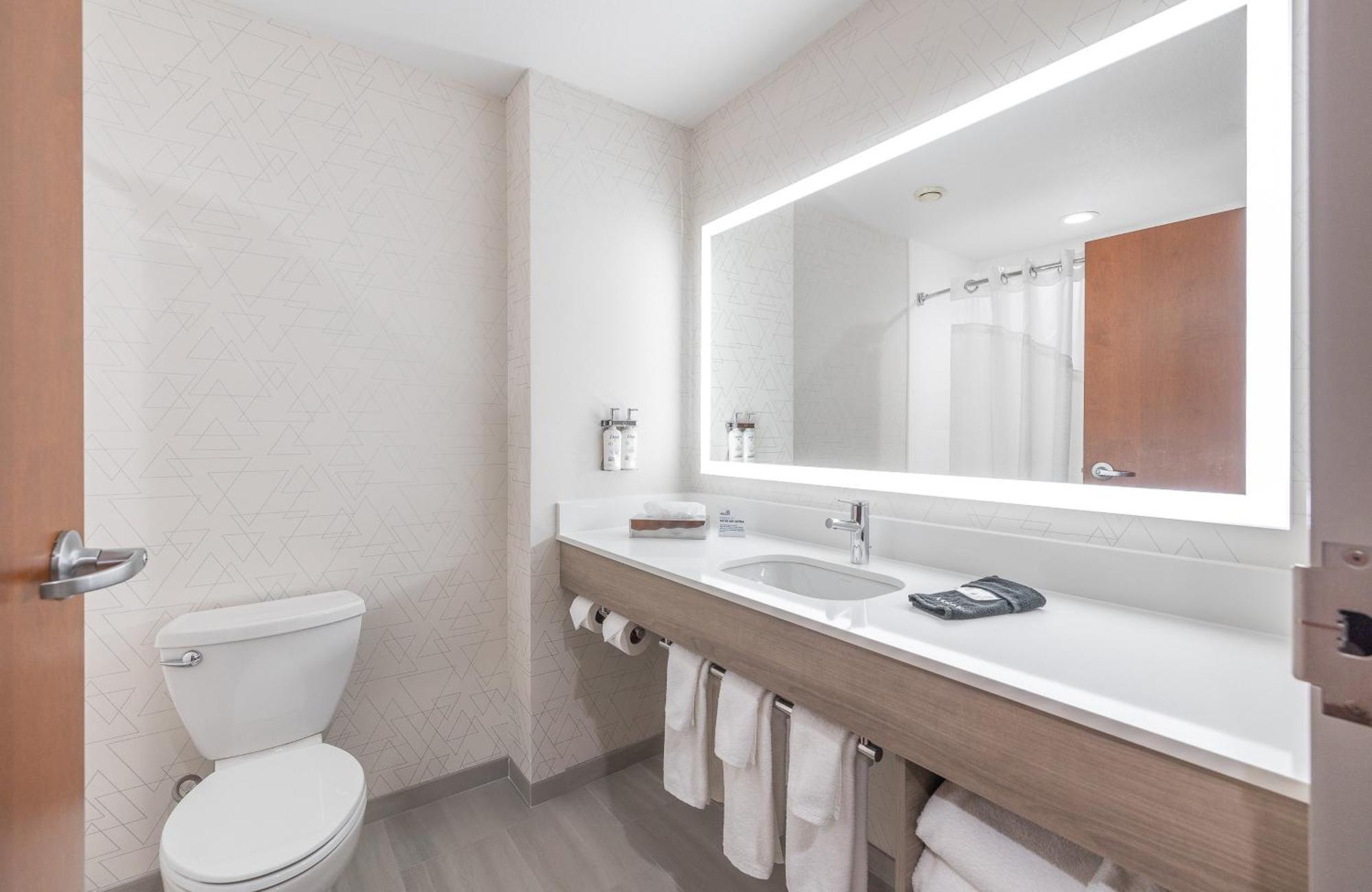 Holiday Inn Express Hotel And Suites Saint Robert By Ihg Kültér fotó